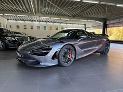 Grau Gebraucht 2024 McLaren 750S Coupé | 298.000 €