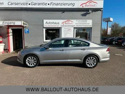 Silber Gebraucht 2015 VW Passat Highline Limousine | 17.950 € (Fairer Preis)