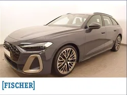 Grau Gebraucht 2024 Audi A5 Ambiente Coupé | 53.870 € (Guter Preis)