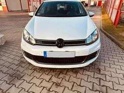 Weiß Gebraucht 2009 VW Golf VI GTI Kleinwagen | 11.500 € (Etwas zu teuer)