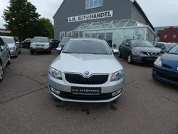 Silber Gebraucht 2016 Skoda Octavia Ambition Kombi | 13.500 € (Fairer Preis)