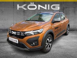 Taklamakanorange metallic Gebraucht 2023 Dacia Sandero Expression Kleinwagen | 18.799 € (Etwas zu teuer)