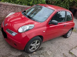 Rot Gebraucht 2010 Nissan Micra Kleinwagen | 1.500 € (Etwas zu teuer)