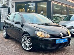 Schwarz Gebraucht 2011 VW Golf VI Trendline Limousine | 6.890 € (Etwas zu teuer)