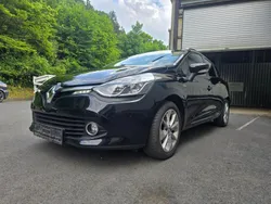 Schwarz Gebraucht 2016 Renault Clio GrandTour Kombi | 7.500 € (Fairer Preis)