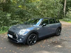 Grau Gebraucht 2016 Mini Clubman Kombi | 13.990 €