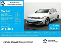 Silber Gebraucht 2024 VW Golf VIII Move Limousine | 25.790 € (Guter Preis)