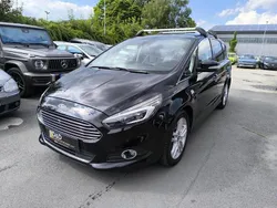 Schwarz Gebraucht 2016 Ford S-MAX S Van / Kleinbus | 13.499 € (Guter Preis)