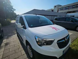 Weiß Gebraucht 2019 Opel Combo Van / Kleinbus | 8.800 € (Superpreis)