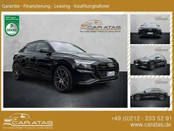 Orcaschwarz (metallic) Gebraucht 2019 Audi Q8 S-Line SUV | 58.888 € (Teuer)