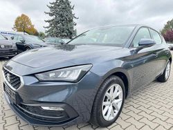 Grau Gebraucht 2021 Seat Leon Style Limousine | 14.990 € (Guter Preis)