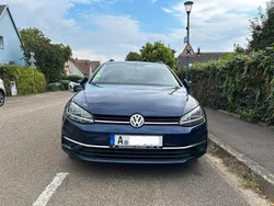 Blau Gebraucht 2019 VW Golf VII Comfortline Kombi | 17.000 € (Fairer Preis)