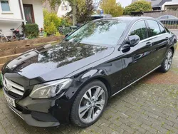 Schwarz Gebraucht 2016 Mercedes C180 Limousine | 16.500 € (Superpreis)