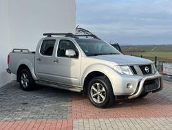 Silber Gebraucht 2015 Nissan Navara Platinum Abholung | 19.900 € (Fairer Preis)