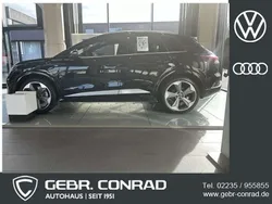 Mythosschwarz metallic Gebraucht 2023 Audi e-tron Ambiente SUV | 45.289 € (Fairer Preis)