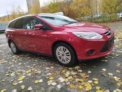 Rot Gebraucht 2013 Ford Focus Kombi | 4.500 € (Guter Preis)