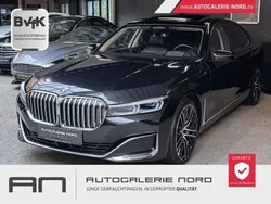 Black sapphire Gebraucht 2021 BMW 750 Performance Limousine | 52.900 € (Superpreis)