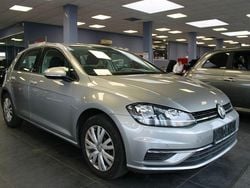 Silber Gebraucht 2019 VW Golf VII Comfortline Limousine | 12.980 € (Guter Preis)