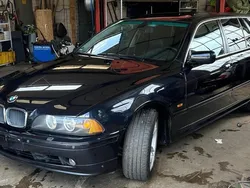 Blau Gebraucht 2000 BMW 520 Kombi | 2.000 €