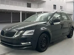 Schwarzmagic perleffekt Gebraucht 2019 Skoda Octavia Style Kombi | 18.450 € (Fairer Preis)
