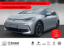 Silber Gebraucht 2024 VW ID.3 Pro Kleinwagen | 36.890 €