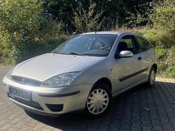 Silber Gebraucht 2003 Ford Focus Limousine | 450 € (Superpreis)