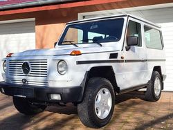 Weiß arktikweiß Gebraucht 1991 Mercedes G250 SUV | 58.550 €