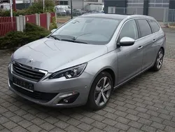 Grau Gebraucht 2015 Peugeot 308 Allure Kombi | 9.900 € (Fairer Preis)