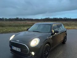 Schwarz Gebraucht 2017 Mini One Clubman Kombi | 10.590 € (Etwas zu teuer)