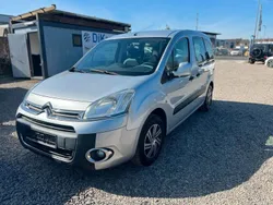 Grau Gebraucht 2012 Citroën Berlingo Tendance Van / Kleinbus | 4.200 € (Guter Preis)