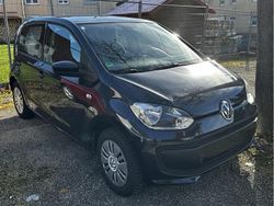 Blau Gebraucht 2014 VW up! Kleinwagen | 7.190 € (Etwas zu teuer)