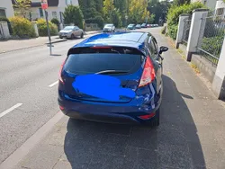 Blau Gebraucht 2015 Ford Fiesta SYNC Edition Kleinwagen | 4.900 € (Guter Preis)