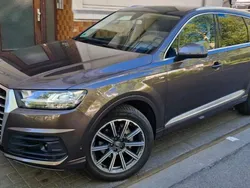Beige Gebraucht 2015 Audi Q7 S-Line SUV | 26.000 € (Guter Preis)