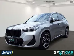 Spacesilber Gebraucht 2023 BMW X1 M Sport SUV | 41.950 € (Guter Preis)