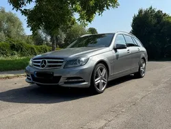 Grau Gebraucht 2011 Mercedes C200 Kombi | 8.900 € (Fairer Preis)