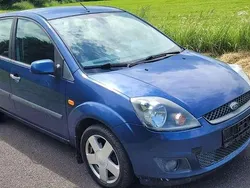 Blau Gebraucht 2007 Ford Fiesta Kleinwagen | 2.599 € (Fairer Preis)