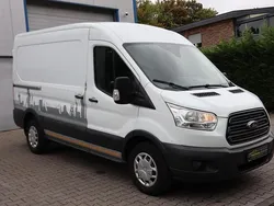 Weiß Gebraucht 2017 Ford Transit Trend Van / Kleinbus | 12.990 € (Guter Preis)