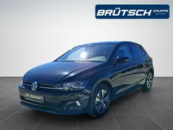 Deep black perleffekt Gebraucht 2019 VW Polo Comfortline Limousine | 15.880 € (Fairer Preis)