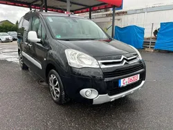 Noir onyx Gebraucht 2011 Citroën Berlingo SELECTION Van / Kleinbus | 3.490 € (Fairer Preis)