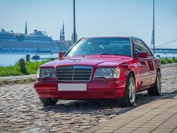 Rot Gebraucht 1994 Mercedes E320 | 27.800 €
