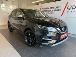 Black (m) Gebraucht 2019 Nissan Qashqai 360º SUV | 17.450 € (Fairer Preis)