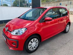 Rot Gebraucht 2018 VW up! move up! Kleinwagen | 7.999 € (Guter Preis)