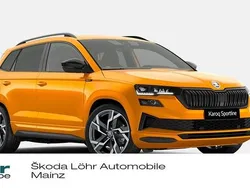 Phoenix orange premium meta... Neu 2025 Skoda Karoq SportLine SUV | 44.660 €