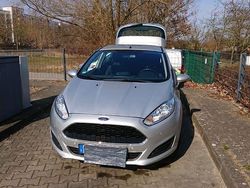 Grau Gebraucht 2016 Ford Fiesta Trend Kleinwagen | 10.050 € (Etwas zu teuer)