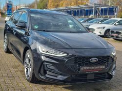 Schwarz Gebraucht 2022 Ford Focus ST-Line Kombi | 18.690 € (Fairer Preis)