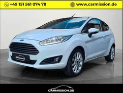 Weiß Gebraucht 2017 Ford Fiesta Titanium Kleinwagen | 6.790 € (Superpreis)