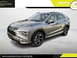 Grau Gebraucht 2024 Mitsubishi Eclipse Cross Select SUV | 27.990 € (Fairer Preis)
