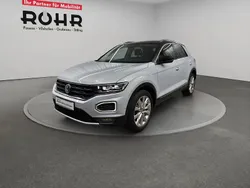 White silver metallic Gebraucht 2017 VW T-Roc Style SUV | 18.859 € (Fairer Preis)