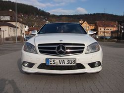 Weiß Gebraucht 2007 Mercedes C320 Avantgarde Limousine | 19.500 €