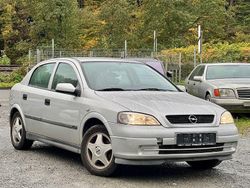 Silber Gebraucht 1999 Opel Astra Elegance Limousine | 1.500 € (Guter Preis)
